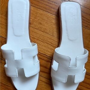Hermes White Leather Sandals